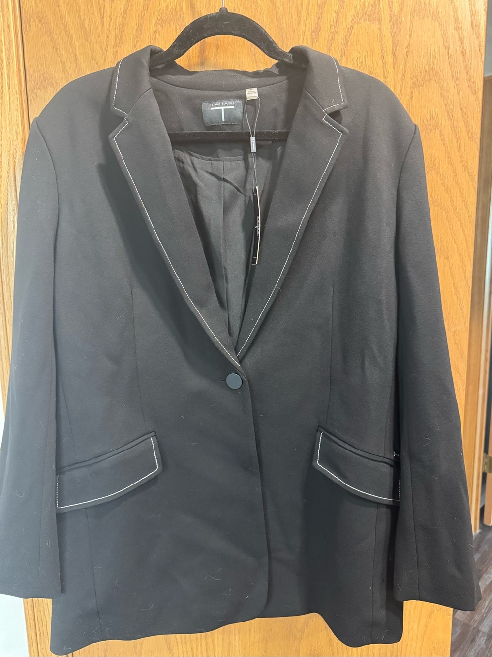 Tahari Womens’ Blazer